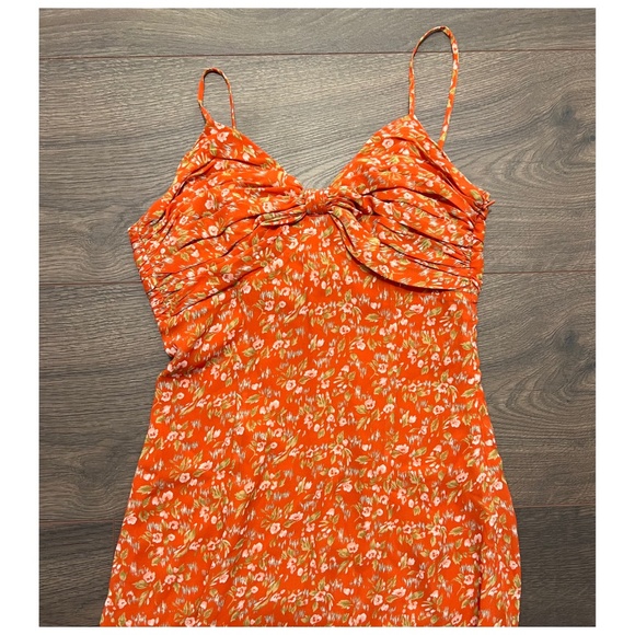 DIVINE HERITAGE / Revolve Sweet Virginia Ditsy Maxi Dress Floral RED - XS S or M - Picture 2 of 6